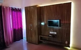 Ashta Lakshmi Tourist Home Stay